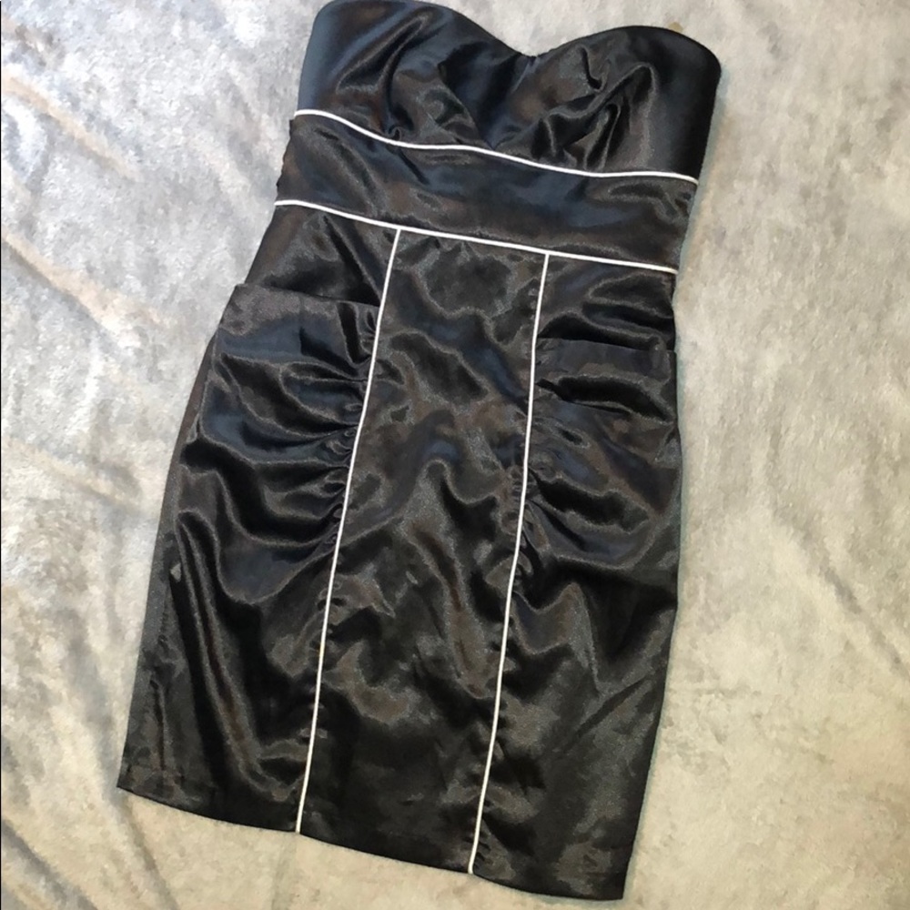 Little Black Dress size 3 from Dillards Sequin Hearts Brand Homecoming Prom